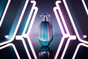 flacon-parfum-iridescent-reflets