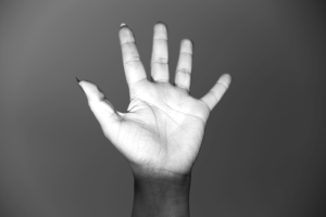 Ligne de la Main Mort : Peut-on Vraiment Lire son Âge de Décès ?